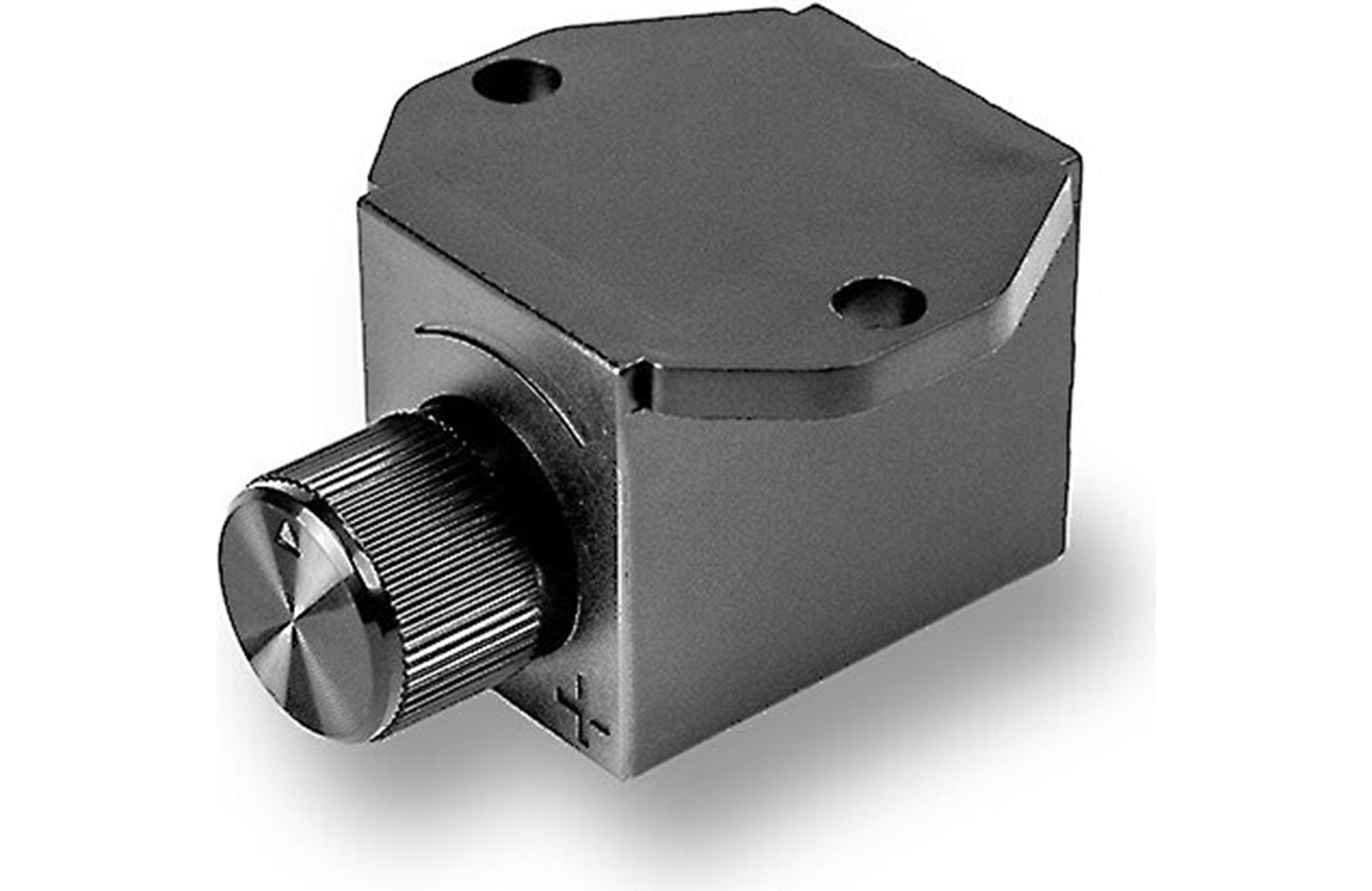 MB Quart QA1-1500.1D Q-Series mono subwoofer amplifier — 1500 watts RMS at 1 ohm
