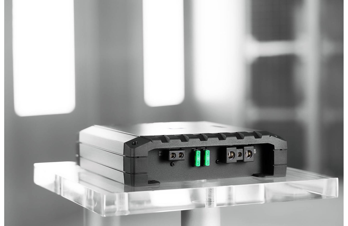 Alpine S2-A60M S-Series mono subwoofer amplifier (600w RMS x 1 at 2ohms)