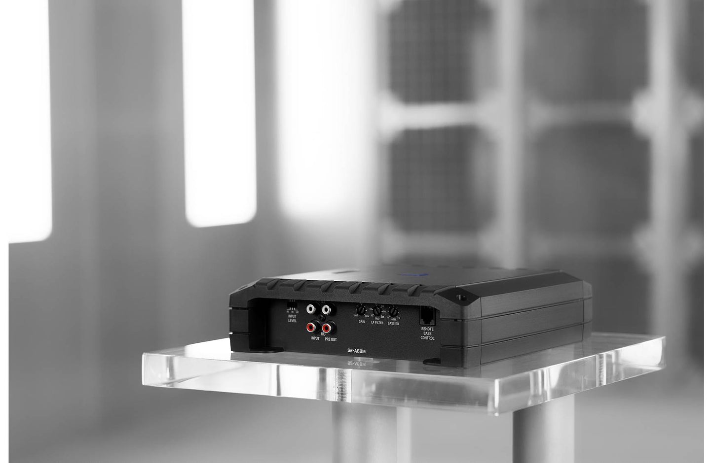 Alpine S2-A60M S-Series mono subwoofer amplifier (600w RMS x 1 at 2ohms)